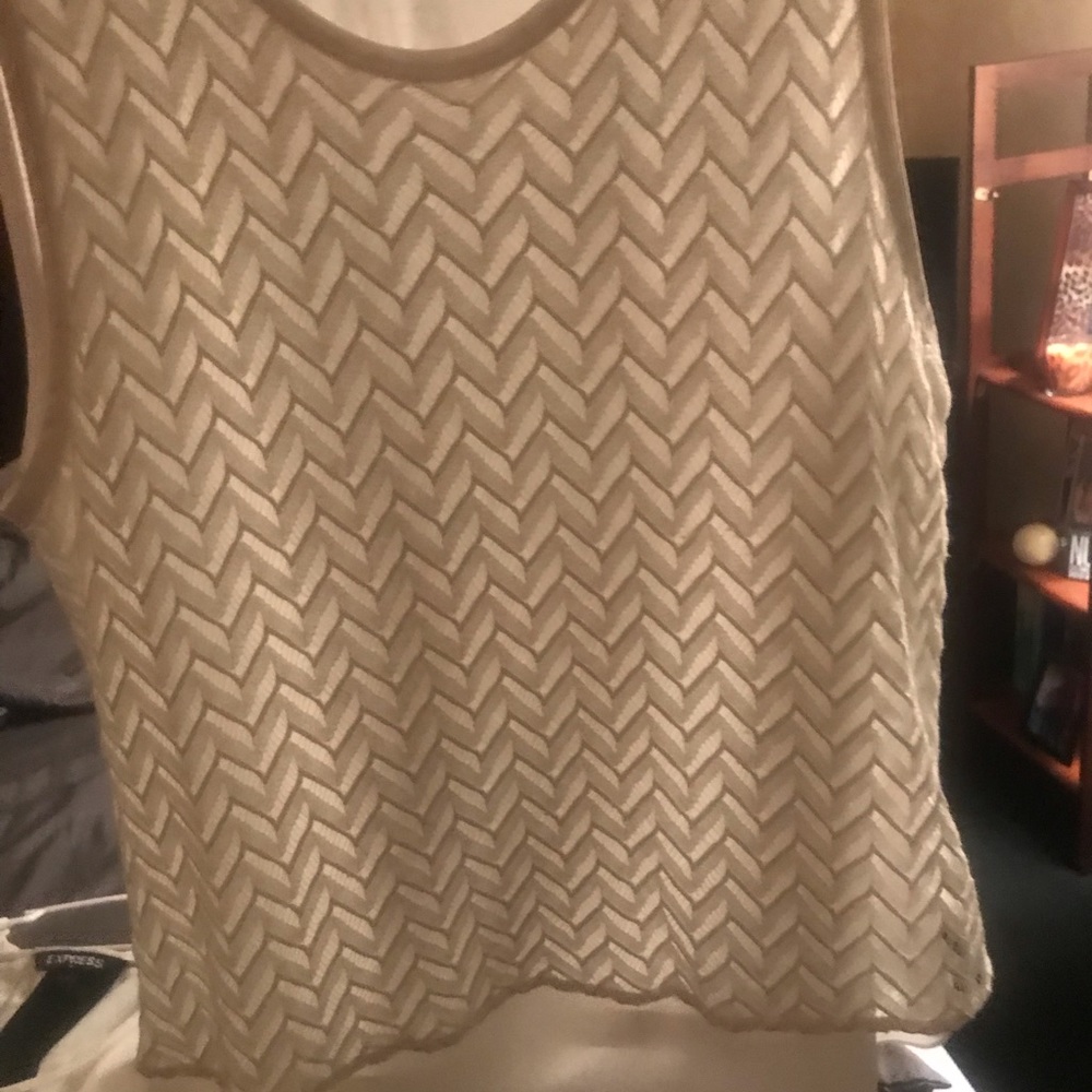 Loft tank never worn